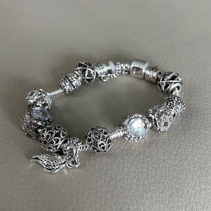 Woman bracelet